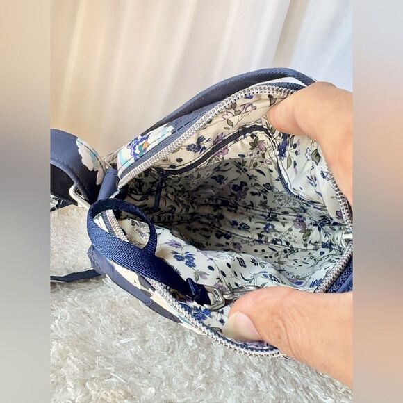 Floral Vera Bradley Crossbody Bag in Navy Blue NWT - Picture 7 of 13